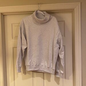 Todd Snyder Champion Silver Mix Turtleneck Sz M.  NWT. SEE PICS